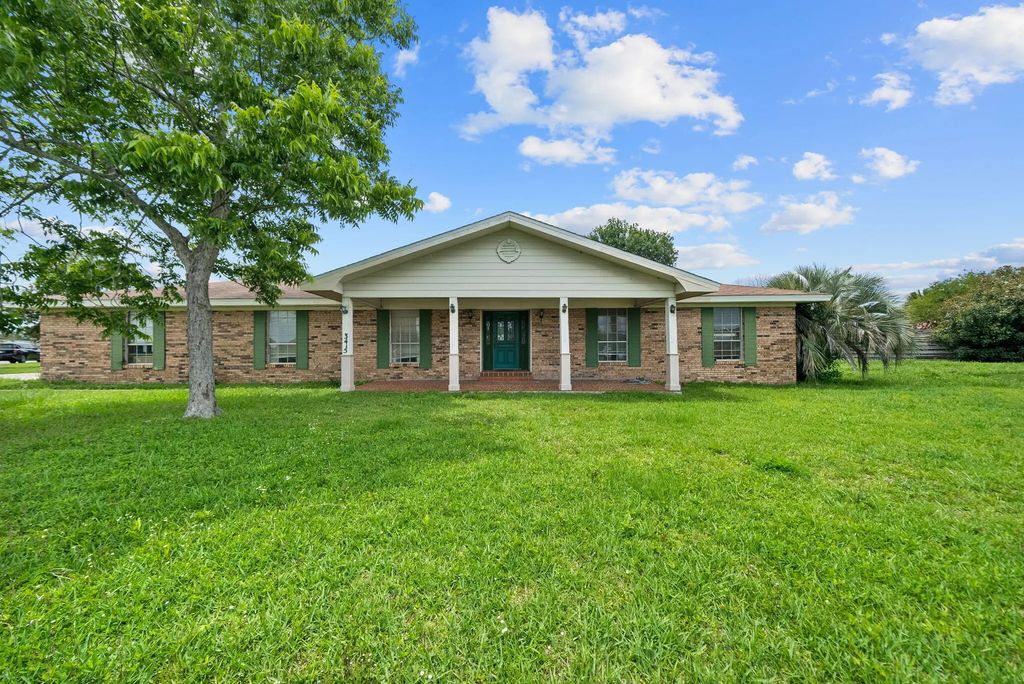 3415 Jenks Avenue, Panama City