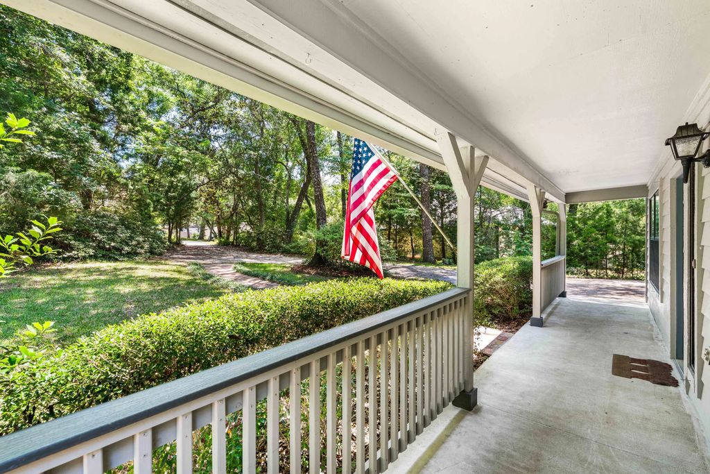 44 of 82 - 31 E Kathy Lane, Freeport, FL
