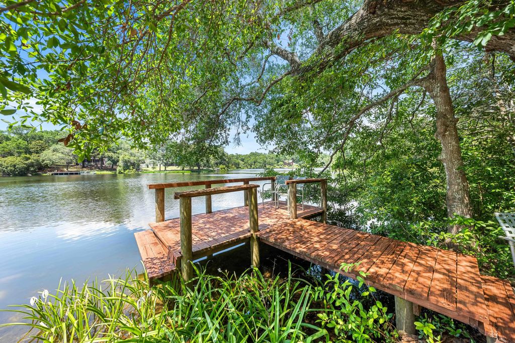 53 of 82 - 31 E Kathy Lane, Freeport, FL