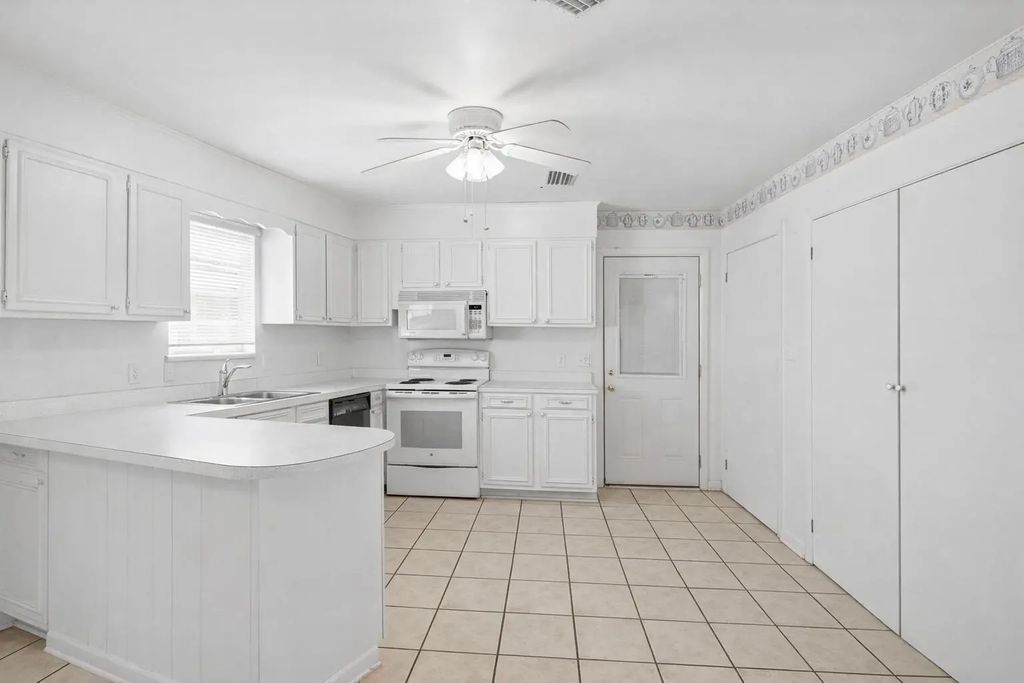13 of 76 - 126 Buena Vista Avenue, Panama City Beach, FL