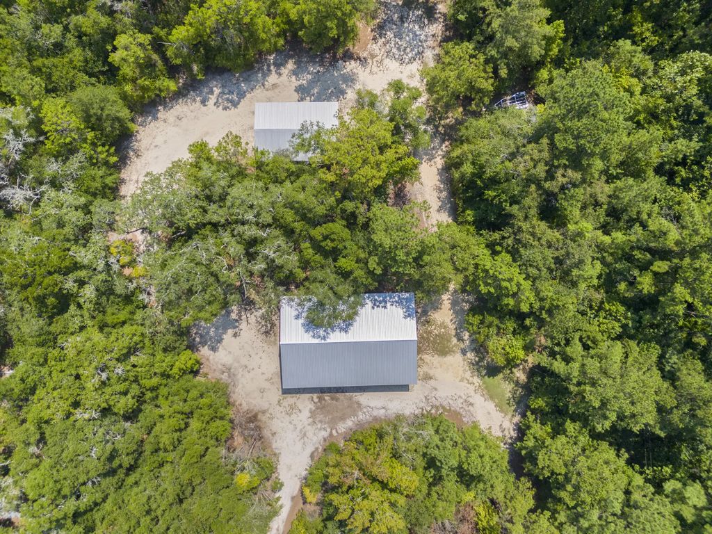7 of 9 - 58 Blue Gill Road, Freeport, FL