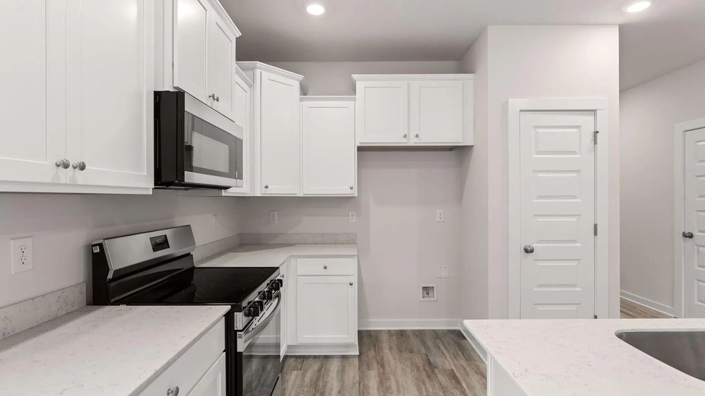 10 of 31 - 90 Stern Street, Freeport, FL