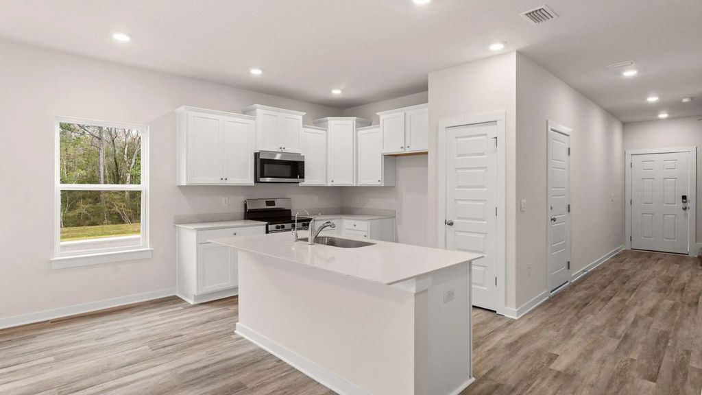 8 of 31 - 90 Stern Street, Freeport, FL