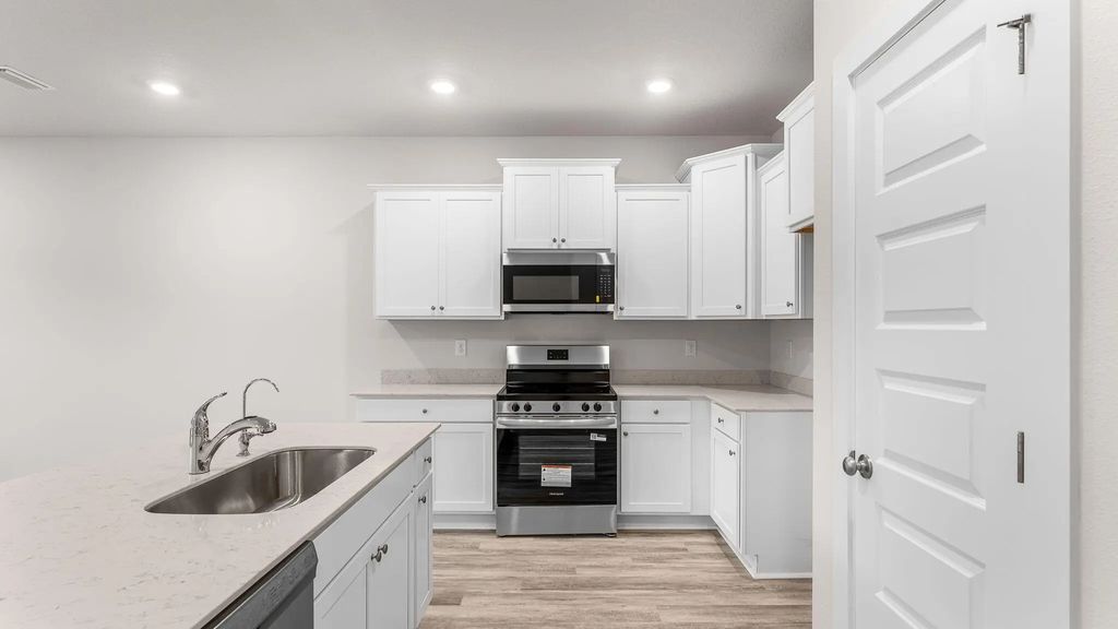 11 of 32 - 86 Stern Street, Freeport, FL