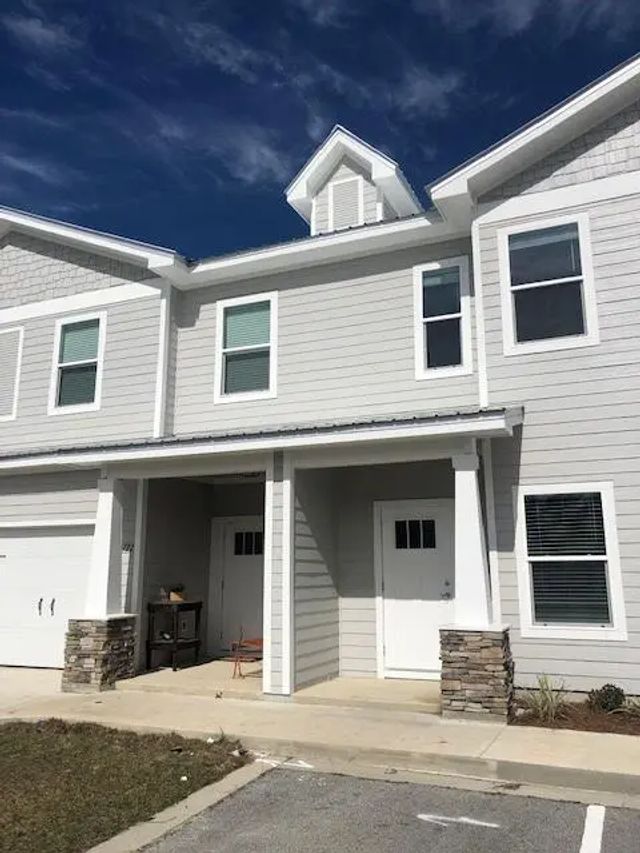Photo of Listing #1005181