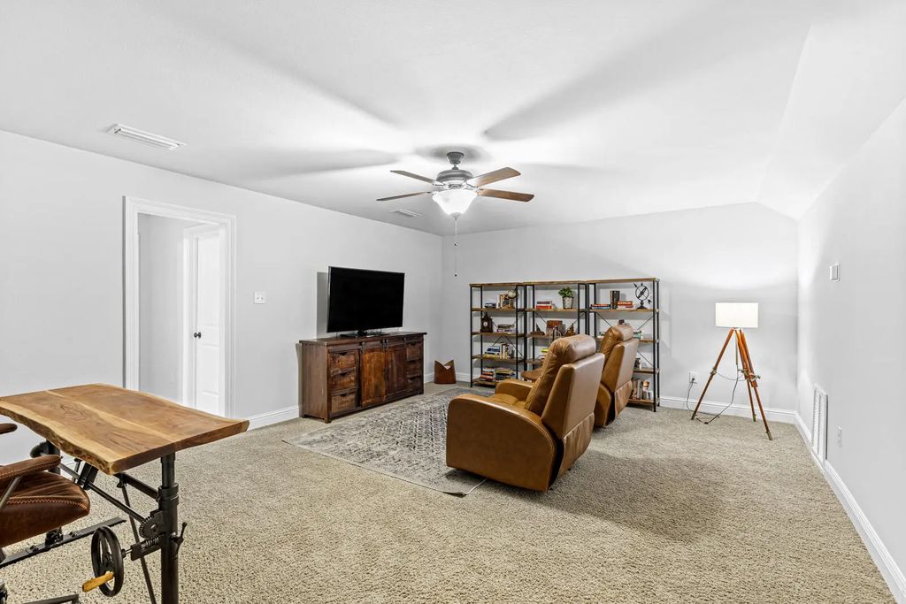 25 of 44 - 293 Blaze Boulevard, Freeport, FL