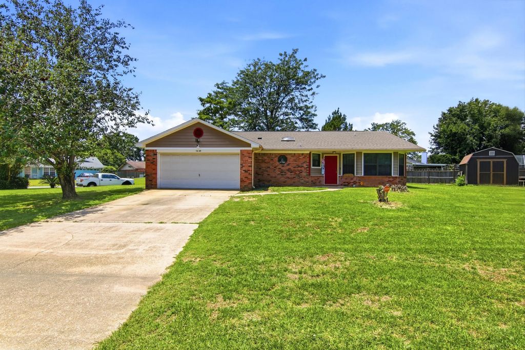 5649 Dove Drive, Pace