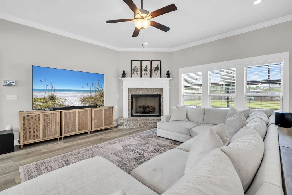 18 of 53 - 355 Mill Pond Cove, Freeport, FL