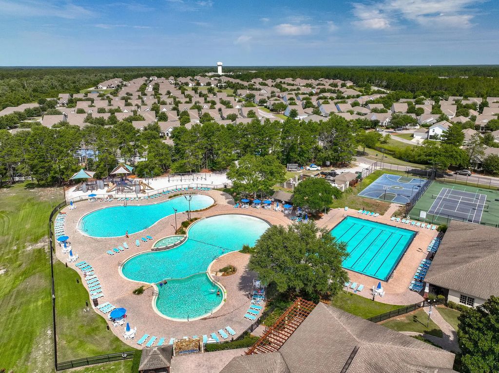 49 of 53 - 355 Mill Pond Cove, Freeport, FL