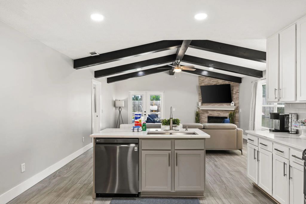 35 of 44 - 1608 Vecuna Circle, Panama City Beach, FL