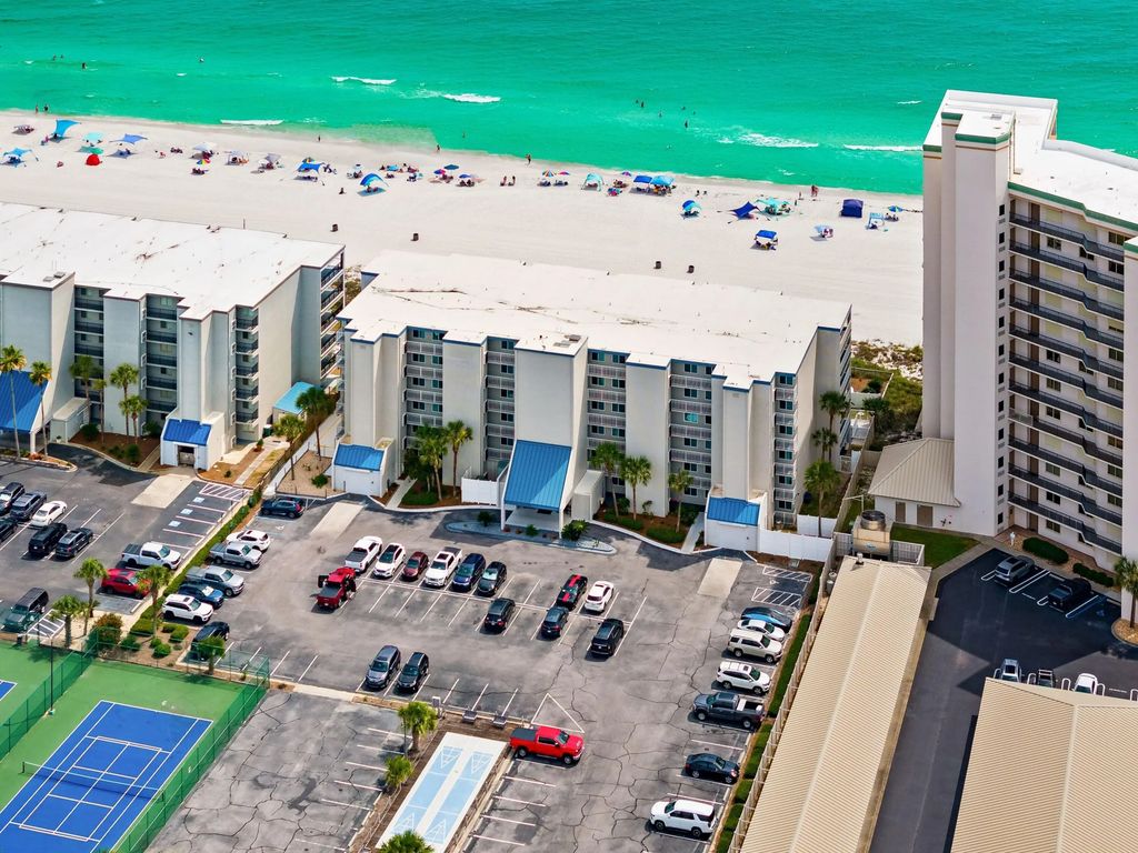 9 of 43 - 6213 Thomas Drive Unit 102, Panama City Beach, FL