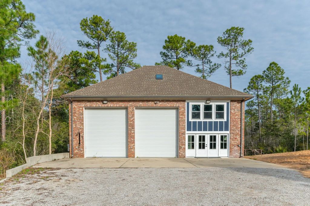 9648 Bone Bluff Drive, Navarre