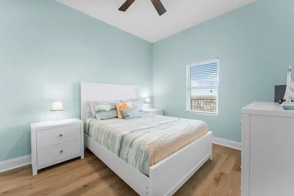 18 of 58 - 9860 S Thomas Drive Unit 2010, Panama City Beach, FL