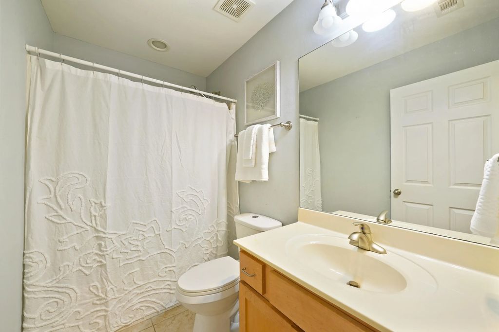 13 of 20 - 117 Will Street, Freeport, FL