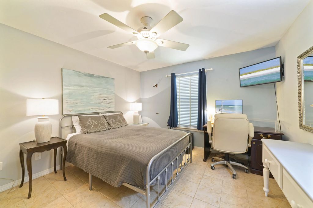 4 of 20 - 117 Will Street, Freeport, FL
