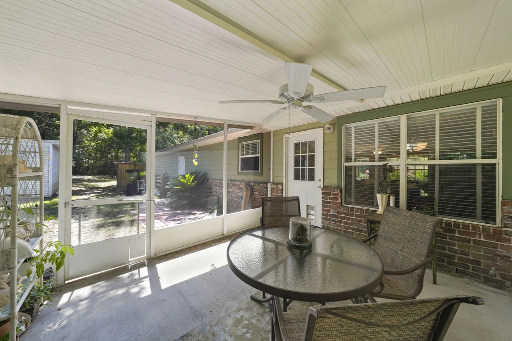 6 of 20 - 117 Will Street, Freeport, FL