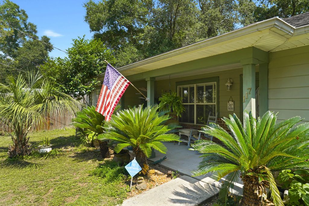 7 of 20 - 117 Will Street, Freeport, FL