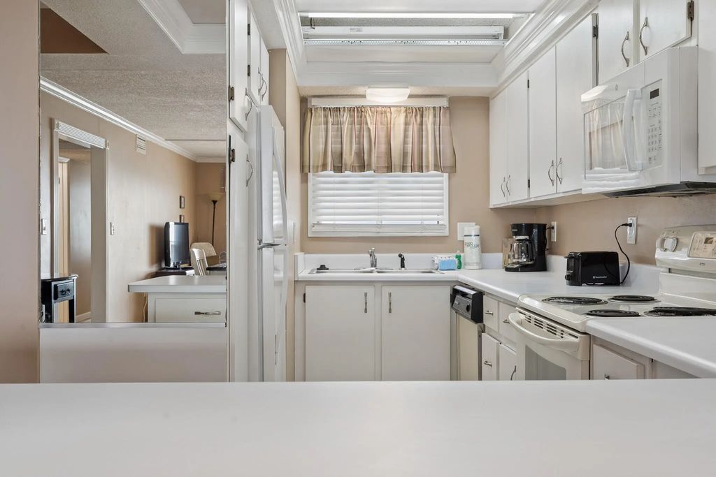 18 of 36 - 5801 Thomas Drive Unit 712, Panama City Beach, FL
