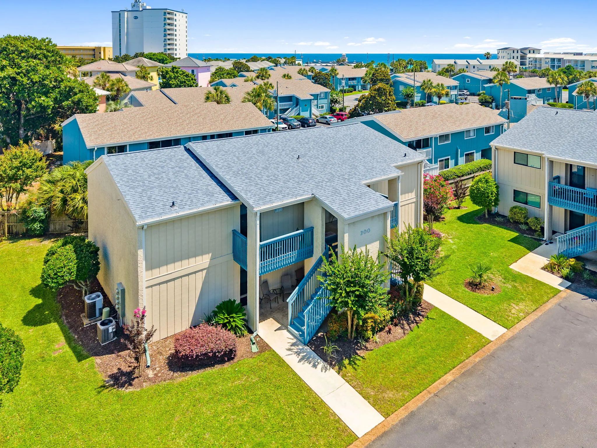 Photo of Listing #1005420