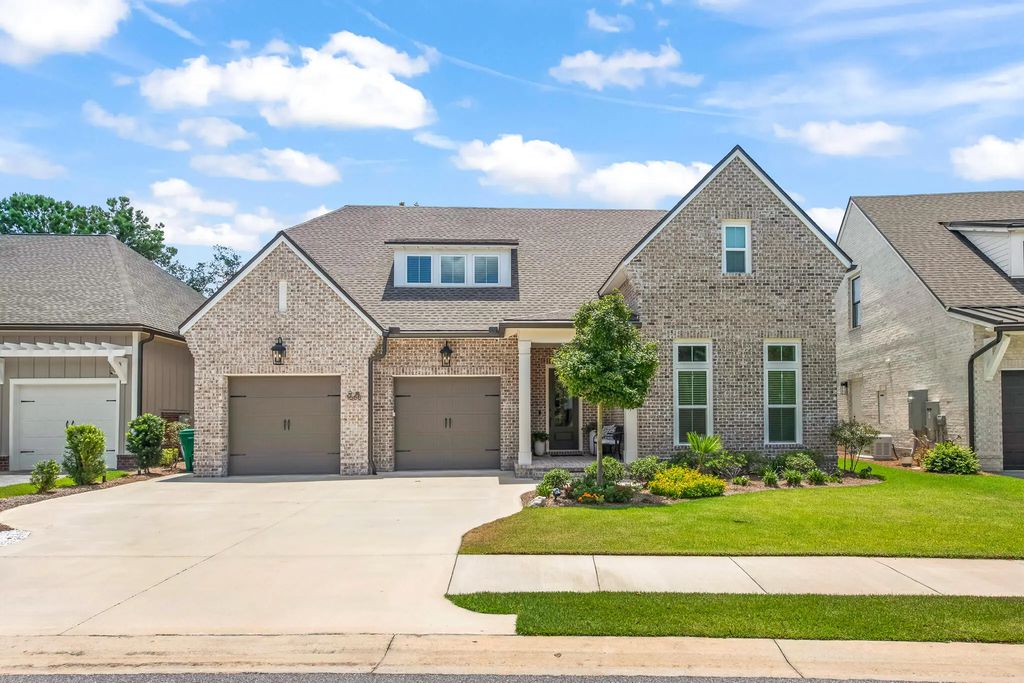 1668 Ella Lane, Niceville