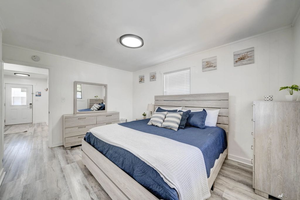 13 of 35 - 5412 Hilltop Avenue, Panama City Beach, FL