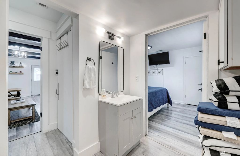 14 of 35 - 5412 Hilltop Avenue, Panama City Beach, FL