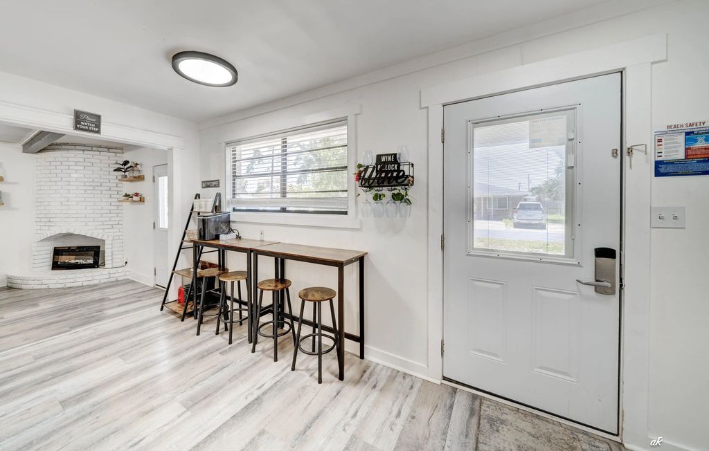 4 of 35 - 5412 Hilltop Avenue, Panama City Beach, FL