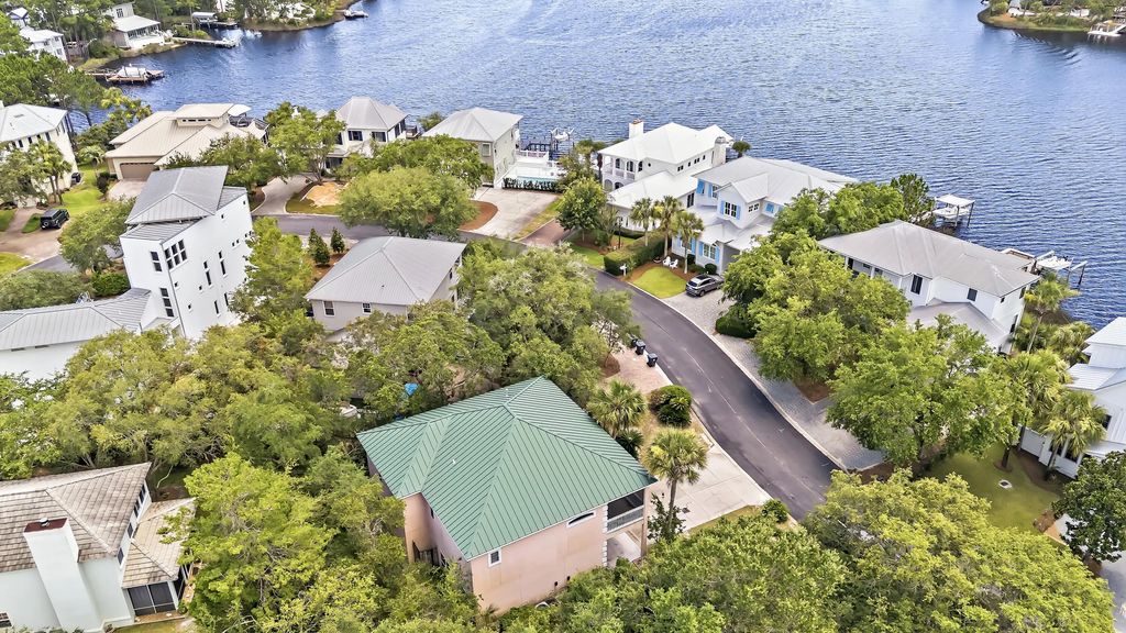 33 of 39 - 49 Lake Pointe Dr, Santa Rosa Beach, FL