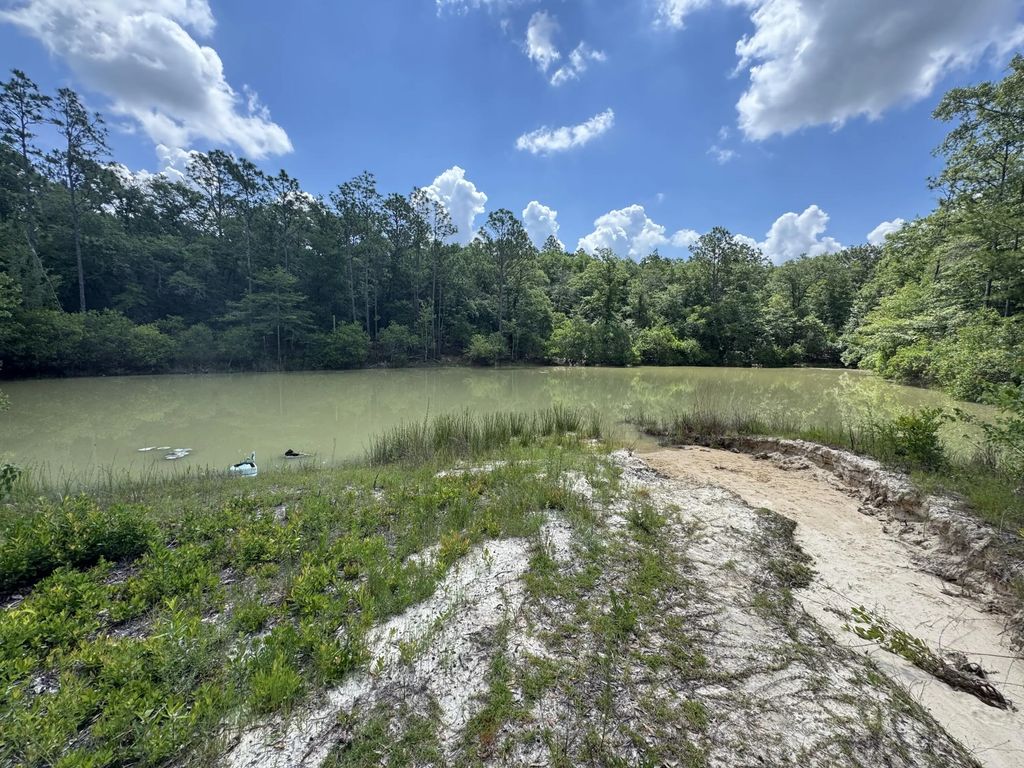 134 Wood Wren Street, Crestview