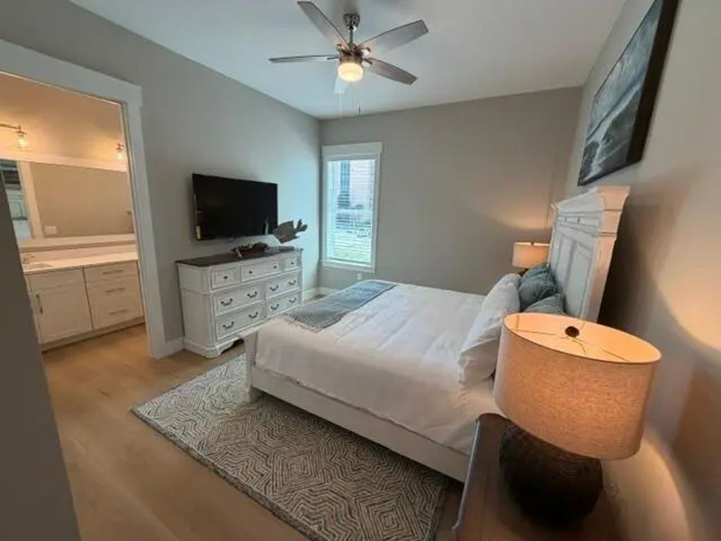 27 of 50 - 264 Sands Street, Panama City Beach, FL