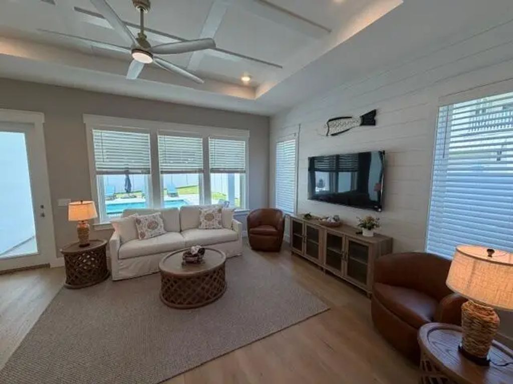 7 of 50 - 264 Sands Street, Panama City Beach, FL