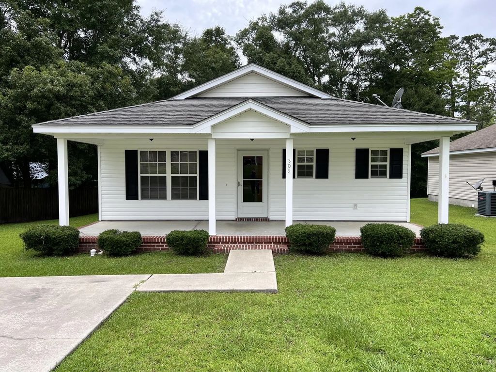 305 N Rangeline Street, Bonifay