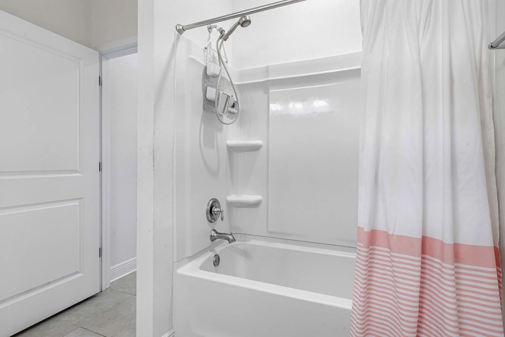 30 of 56 - 235 Coastal Breeze Drive, Freeport, FL