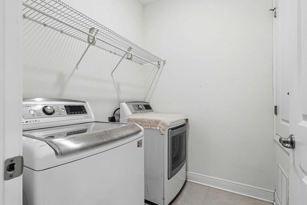 38 of 56 - 235 Coastal Breeze Drive, Freeport, FL