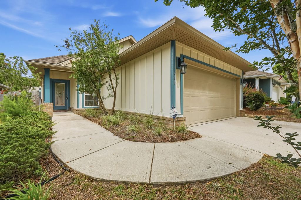 292 S Marsh Landing, Freeport