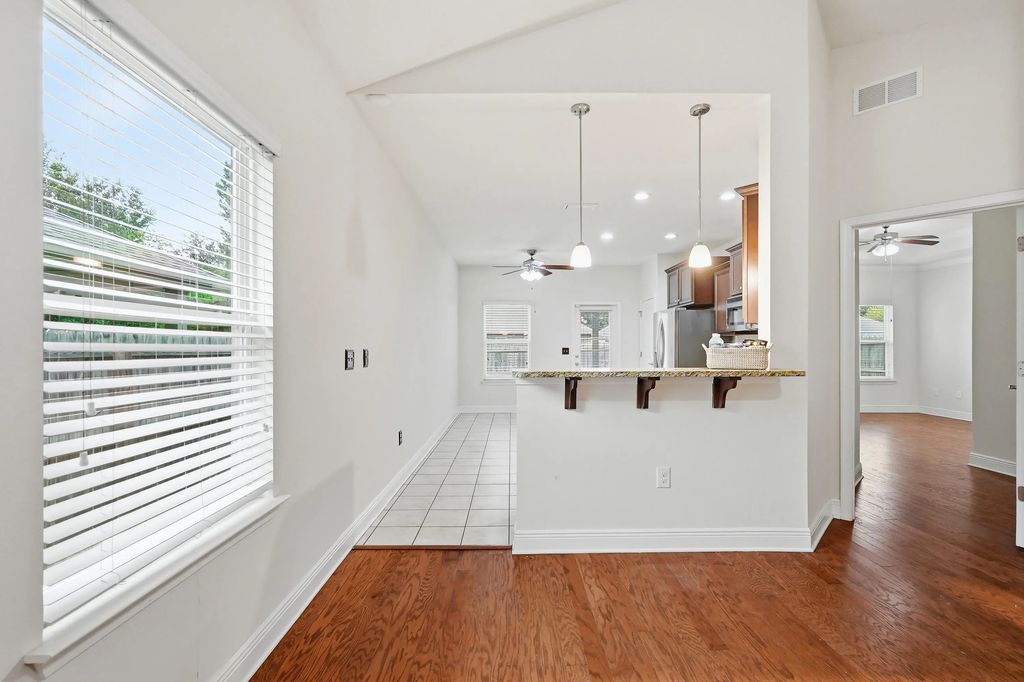 11 of 70 - 292 S Marsh Landing, Freeport, FL