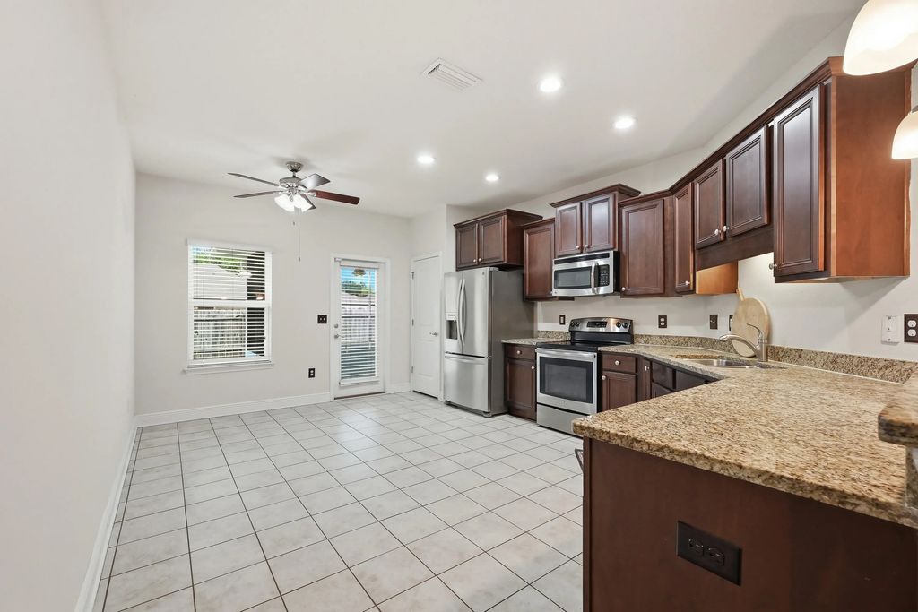 12 of 70 - 292 S Marsh Landing, Freeport, FL