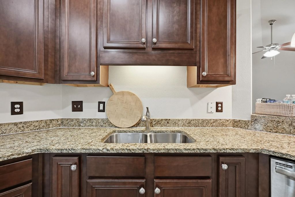 16 of 70 - 292 S Marsh Landing, Freeport, FL