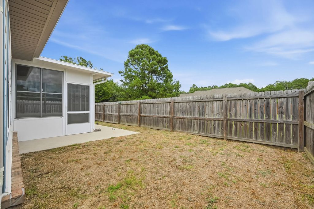 47 of 70 - 292 S Marsh Landing, Freeport, FL