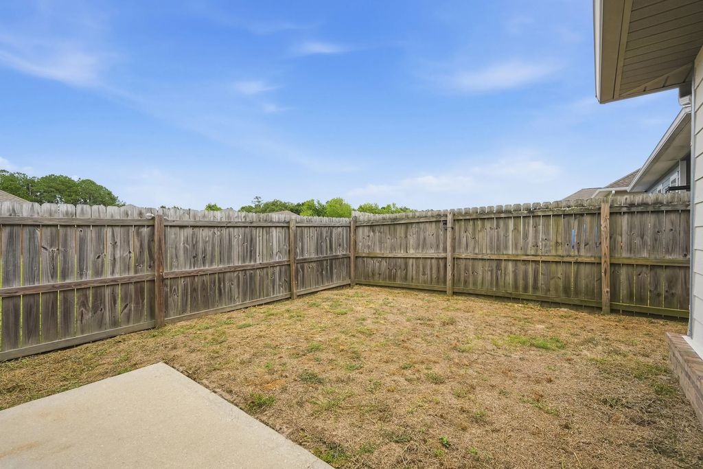 48 of 70 - 292 S Marsh Landing, Freeport, FL