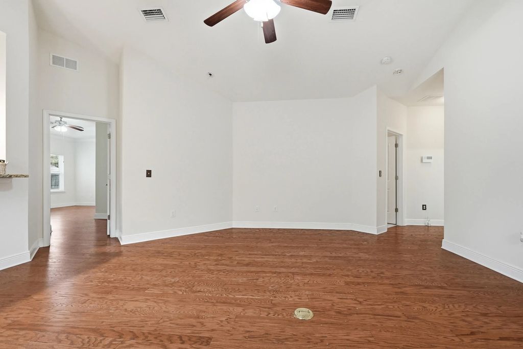 9 of 70 - 292 S Marsh Landing, Freeport, FL