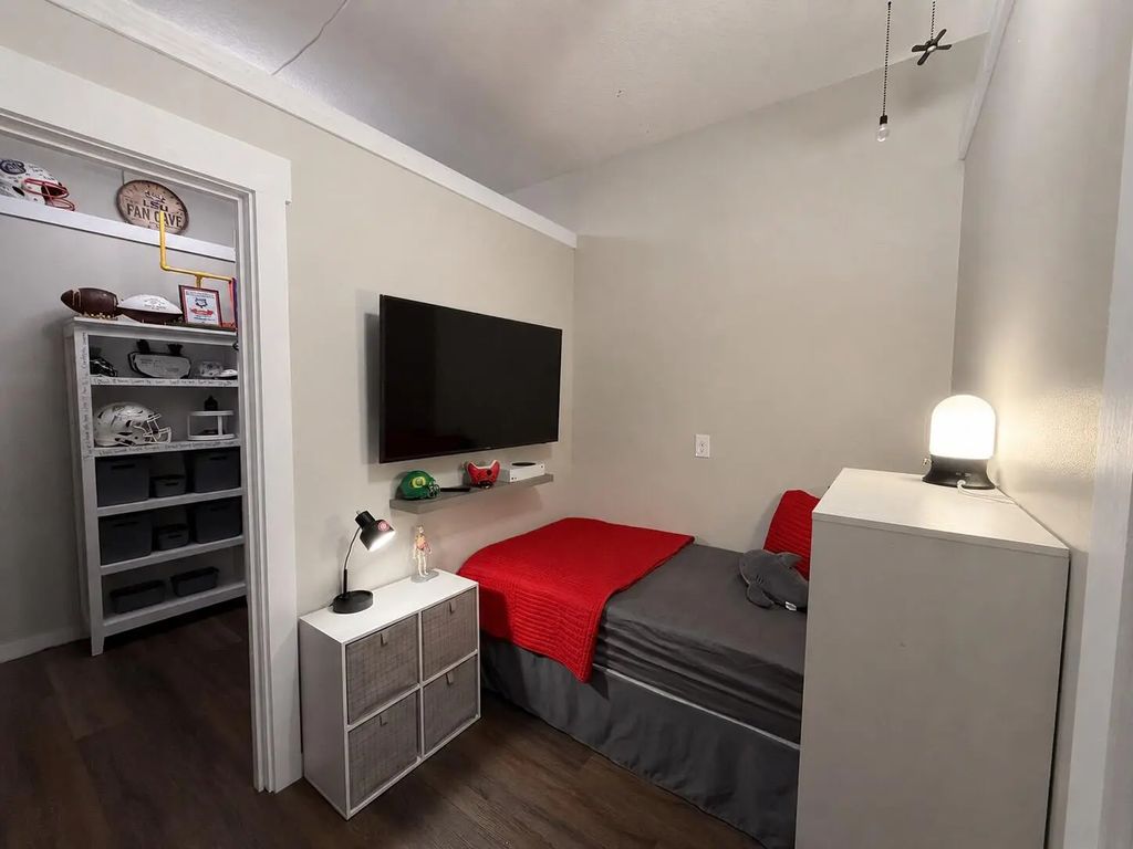 18 of 45 - 295 N Sand Palm Road, Freeport, FL