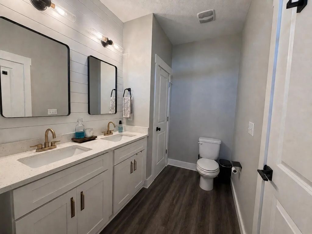 34 of 45 - 295 N Sand Palm Road, Freeport, FL