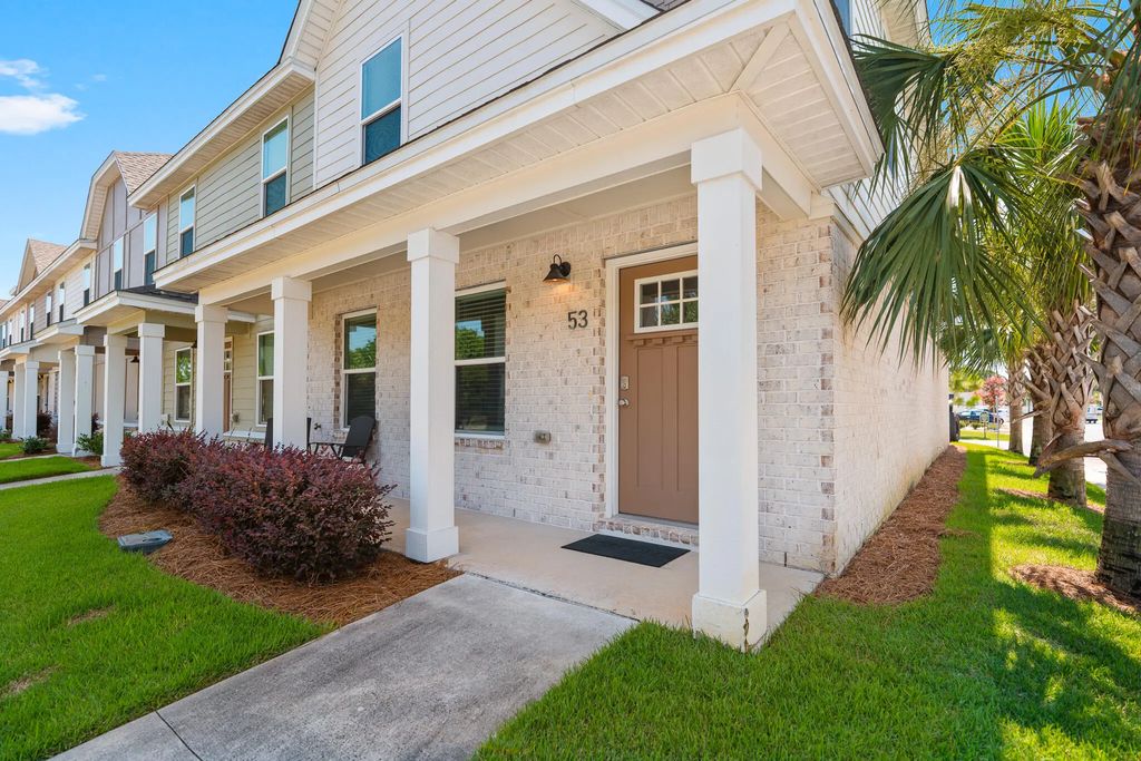 400 Mattie M Kelly Boulevard 53, Destin