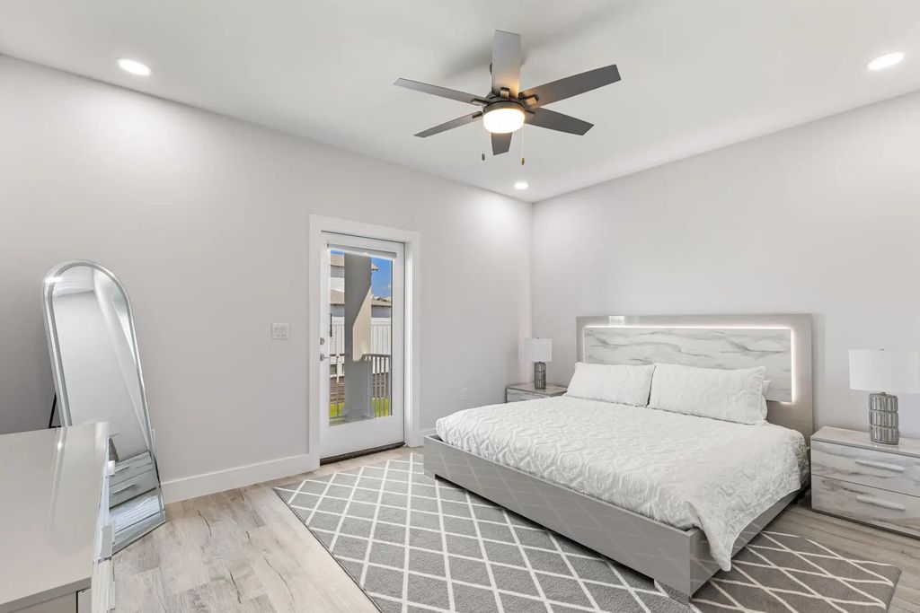 38 of 58 - 39 Charlotte Avenue, Miramar Beach, FL