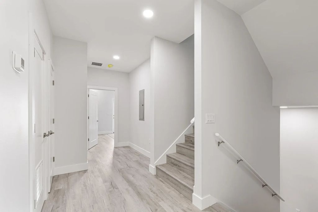 42 of 58 - 39 Charlotte Avenue, Miramar Beach, FL