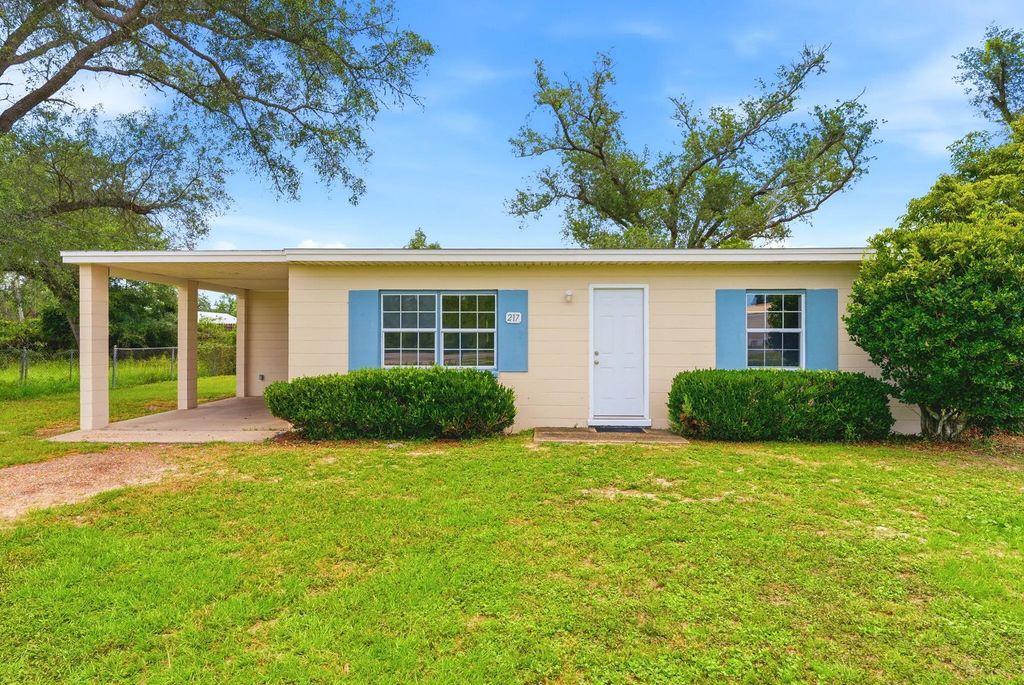 217 S Berthe Avenue, Panama City