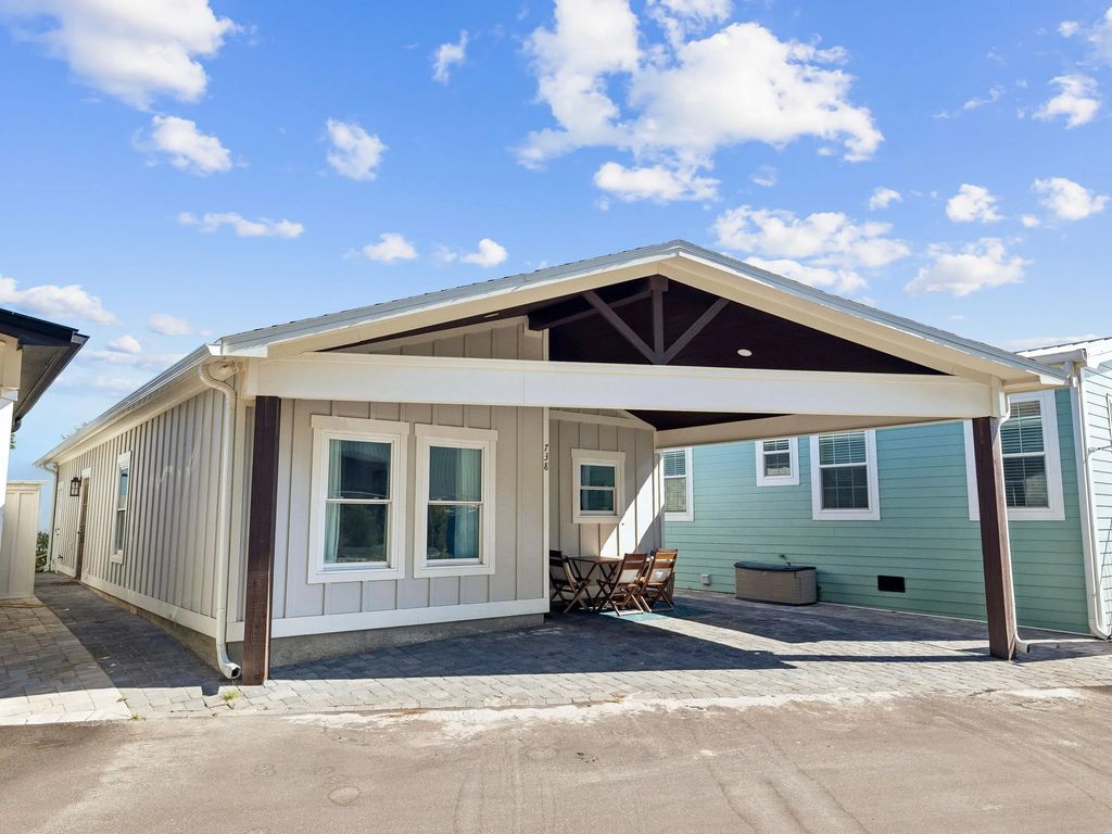 8 of 55 - 738 Seabreeze Drive, Panama City Beach, FL