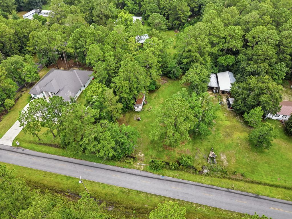 5 of 10 - 363 Jolly Bay Road, Freeport, FL
