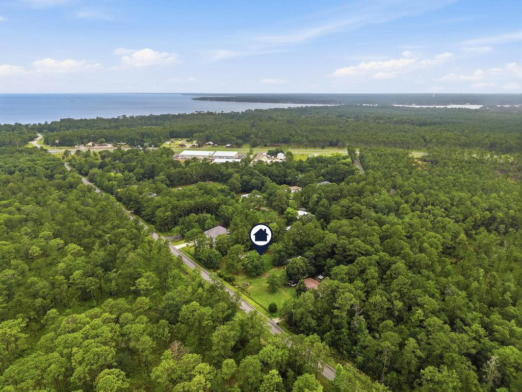 6 of 10 - 363 Jolly Bay Road, Freeport, FL